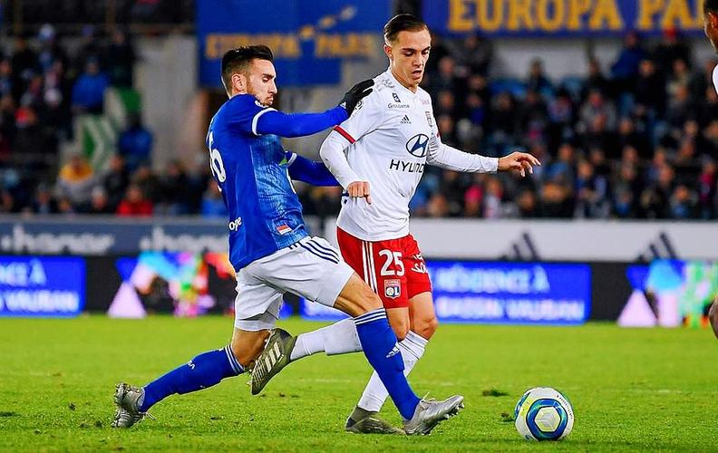 强势回归！勒温时隔5年再度连续4场英超破门（勒温王者归来，阔别五年再现英超四连斩）