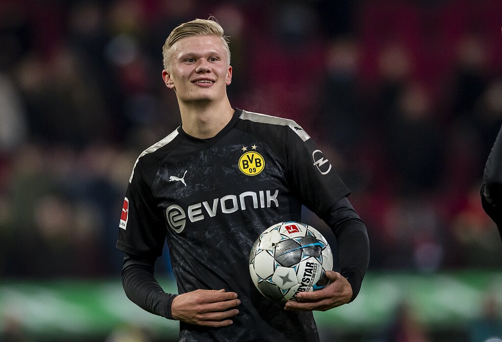 苏比门迪国象老师：总跟苏比说职业足球淘汰率高，幸好他没听（苏比门迪的国象教练：常劝他别走职业足坛淘汰率太高，庆幸他没听劝）