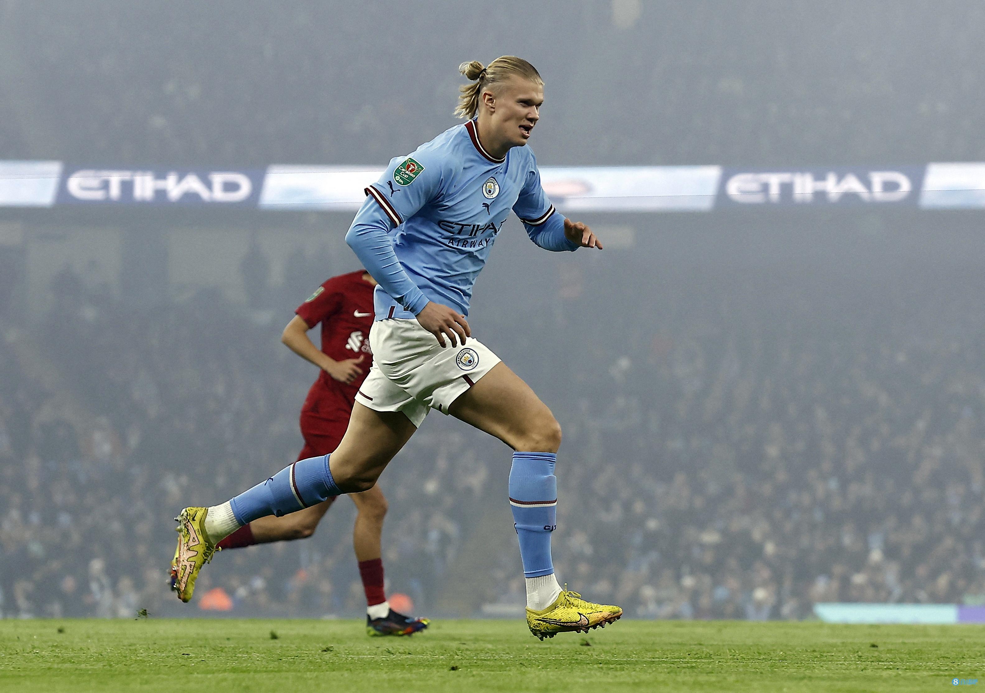 弗赖堡4-0大胜美因茨，奥斯特哈格、曼赞比建功