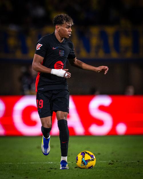 库库雷利亚：亚马尔无需理会批评；永远不能低估巴萨