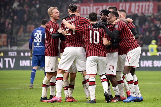 沙特联半场：加莱诺建功，吉达国民暂1-0胡拜尔库迪西亚（半场战报：加莱诺破门，吉达国民暂以1-0领先胡拜尔库迪西亚）