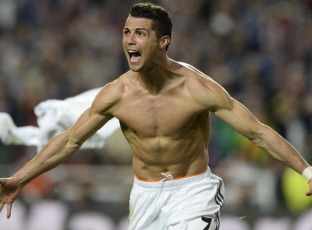 科贝尔谈小贝林染红：我该传一个更好的球避免他犯规 会承担责任（科贝尔谈小贝林红牌：我本应传得更好避免犯规，责任在我）