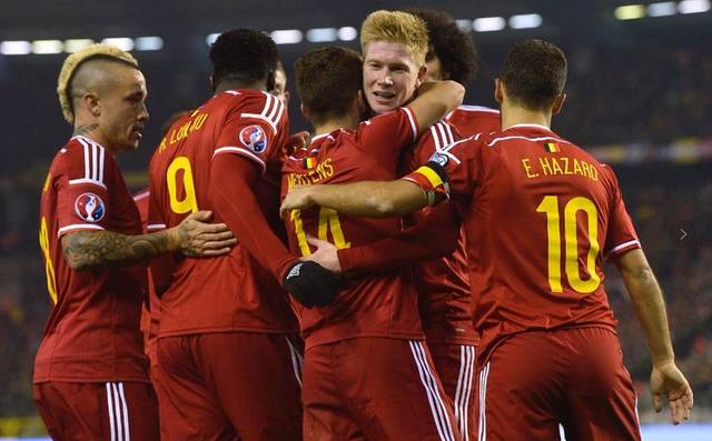 76人以123-114战胜雄鹿，马克西砍54分，助球队逆转三连败，稳居东部第六。