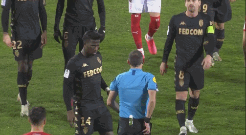 阿隆索帅位告急！皇马提前找好3位备胎：两位名帅+1名少帅