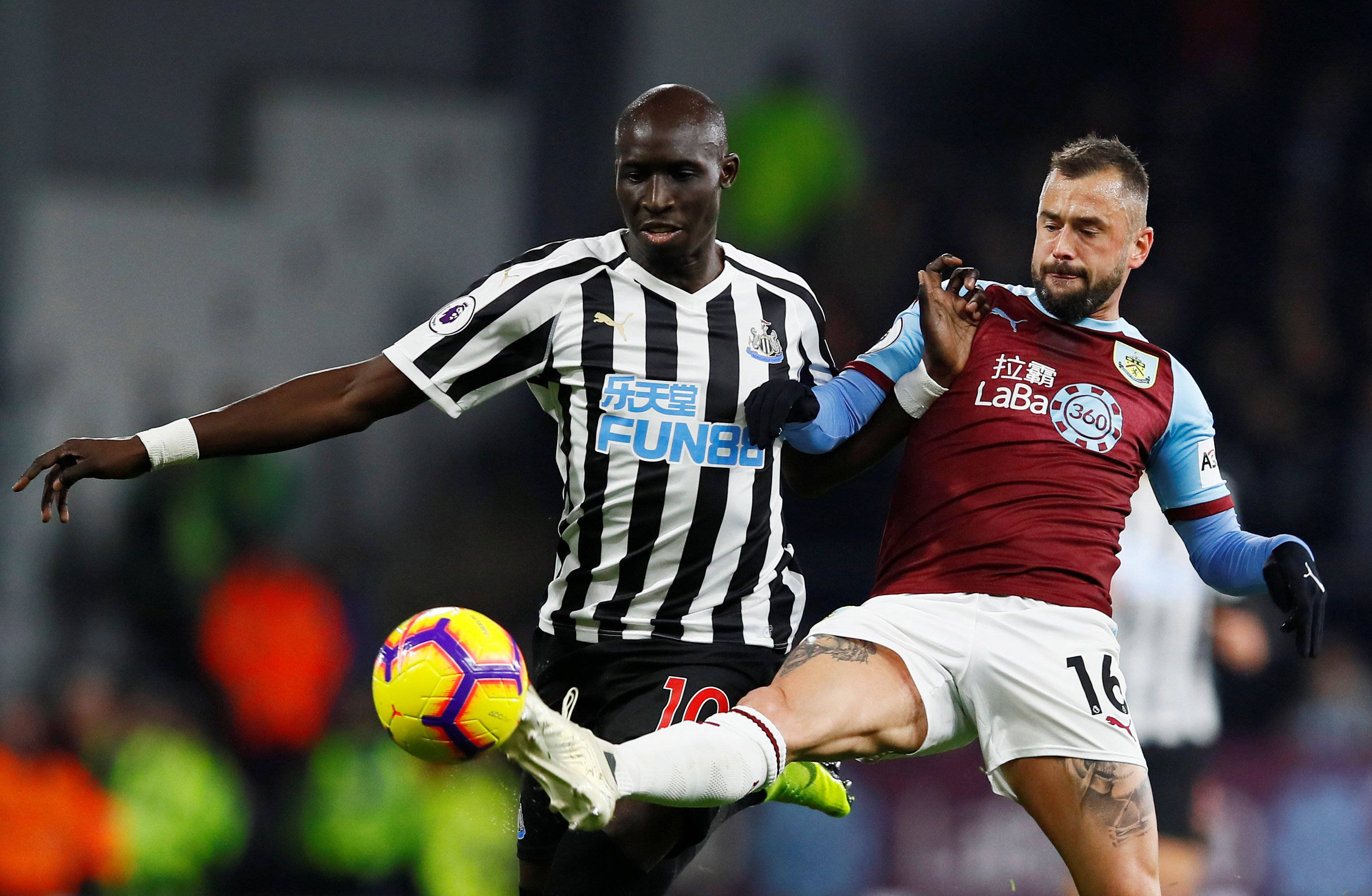 英媒：若塔两个孩子将在周末利物浦vs狼队的比赛中担任球童（英媒：若塔的两个孩子将于本周末利物浦对阵狼队时出任球童）